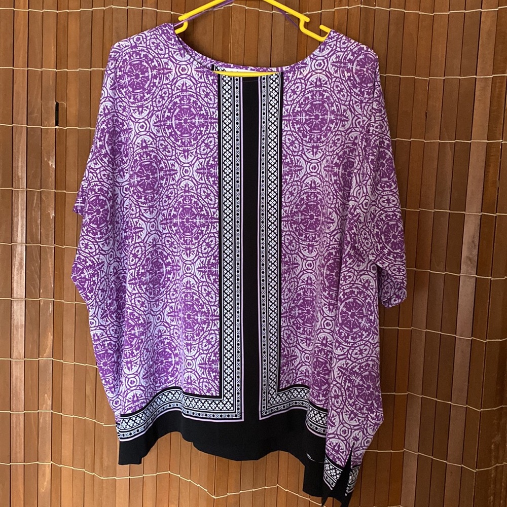 Silky loose top..